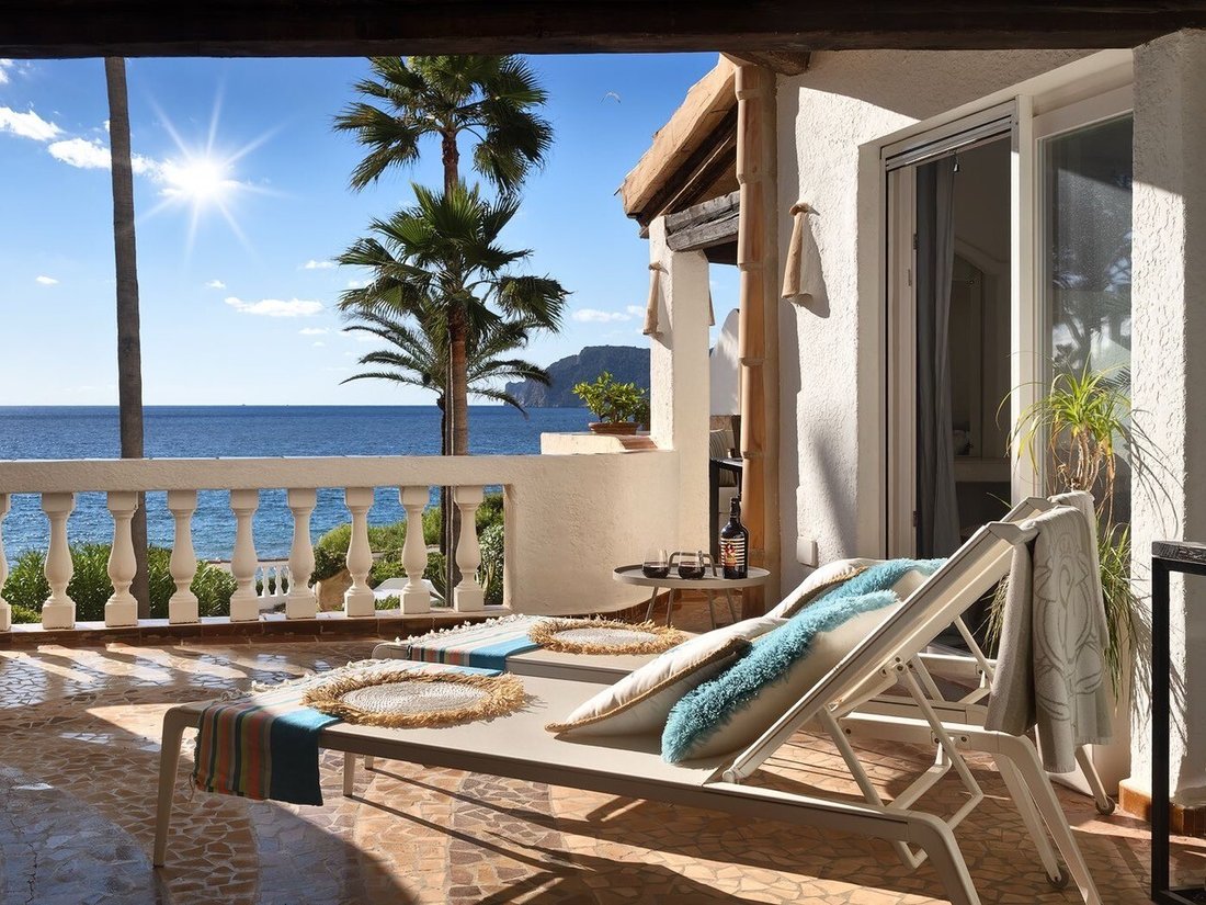 Apartment in Costa de la Calma, Calvia, Balearic Islands 1 - 15992844