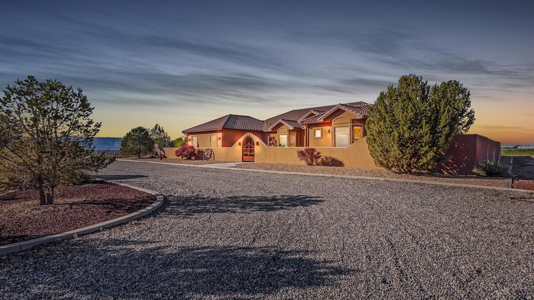 House in Loma, Colorado, United States 3 - 16607452