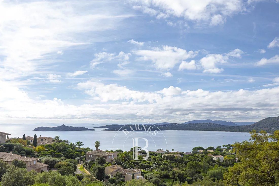 Villa in Zonza, Corsica, France 1 - 16608127