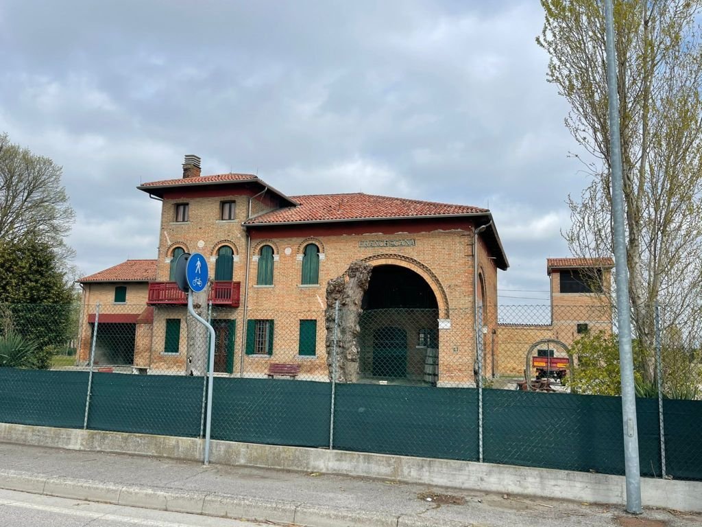 Haus in Heiliges Kreuz, Venedig, Italien 1 - 16607812