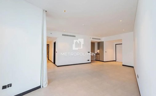 Apartment in Business Bay, Dubai, United Arab Emirates 1