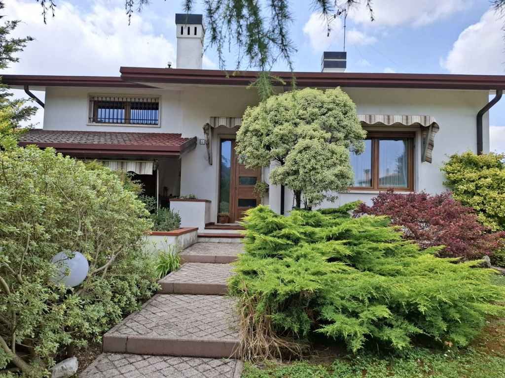 Villa in Dolo, Veneto, Italy 1 - 16607769