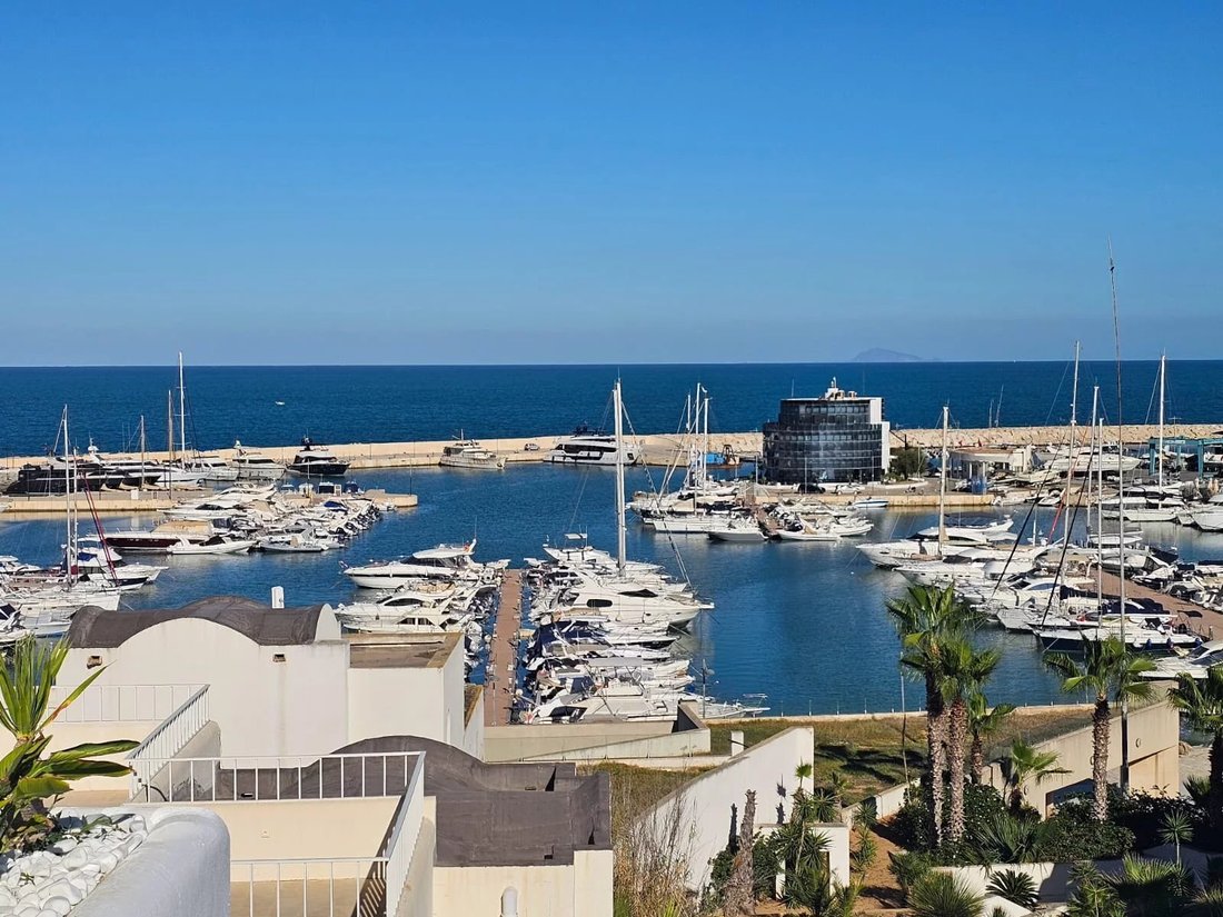 Villa en Gammarth, Túnez, Túnez 1 - 16608057