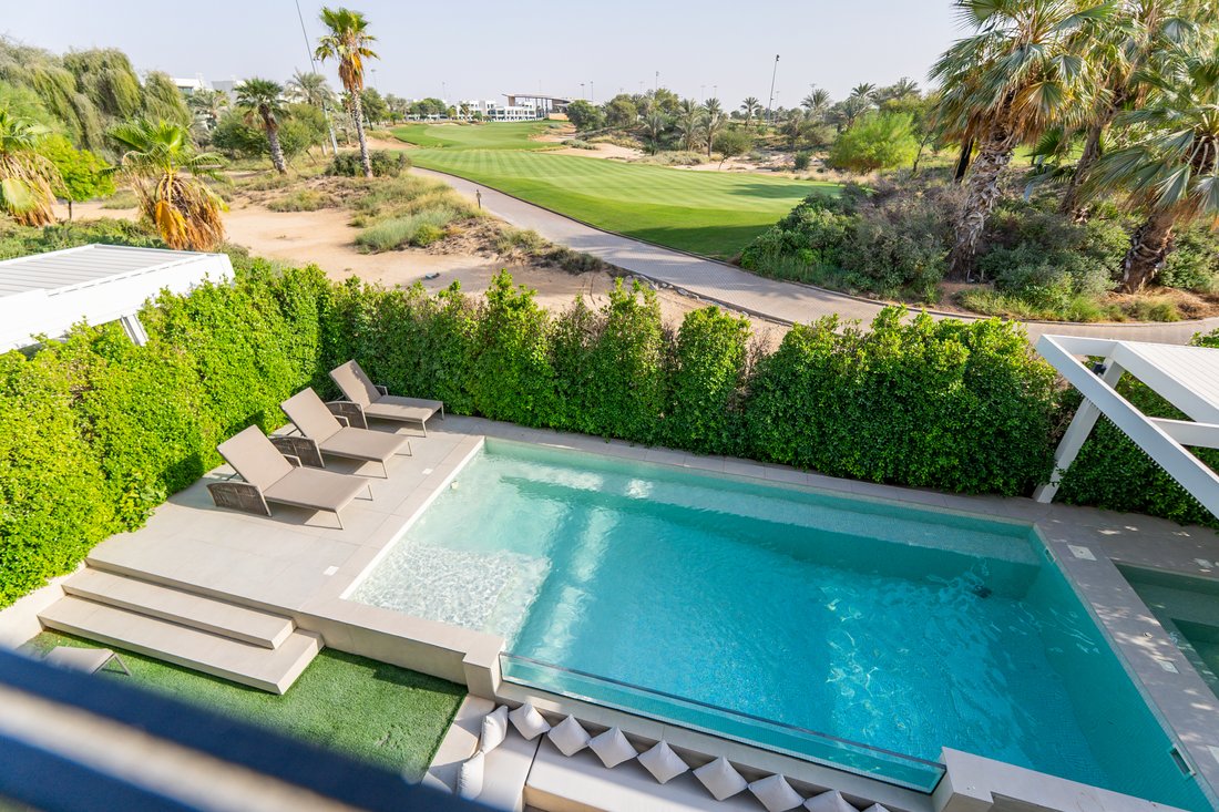 Villa in Damac Hills, Dubai, United Arab Emirates 3 - 16615309