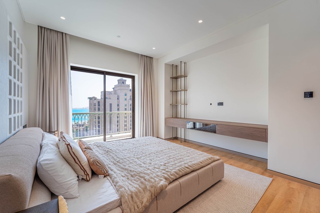 Apartment in Palm Jumeirah, Dubai, United Arab Emirates 3 - 16615262