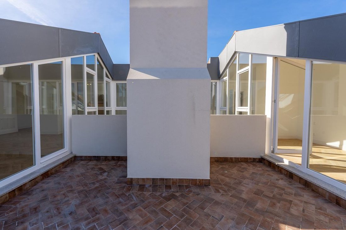 Penthouse in Vigo (District), Vigo, Spain 4 - 16611208