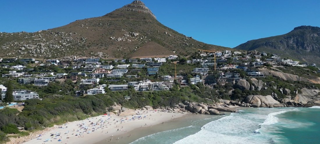 House in Cape Town, Western Cape, South Africa 5 - 16612105