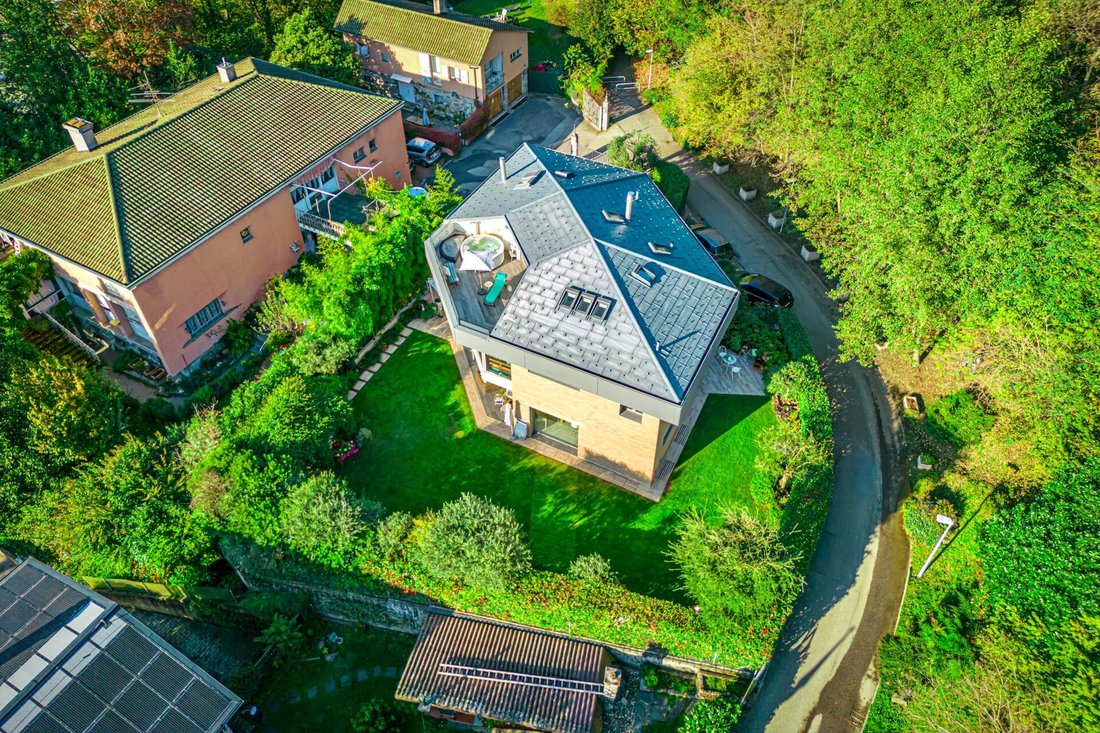 Villa in Vezia, Ticino, Switzerland 2 - 16612439