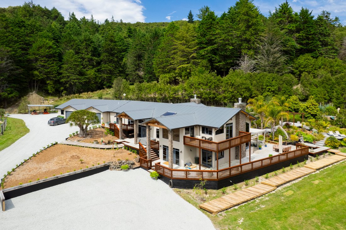 Estate in Waimata, Gisborne, New Zealand 1 - 16613461