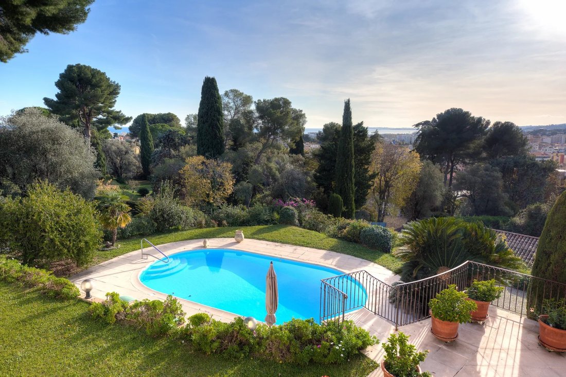 Villa in Collettes Bréguières-Les Vaux, Cagnes-sur-Mer, France 5 - 16609250