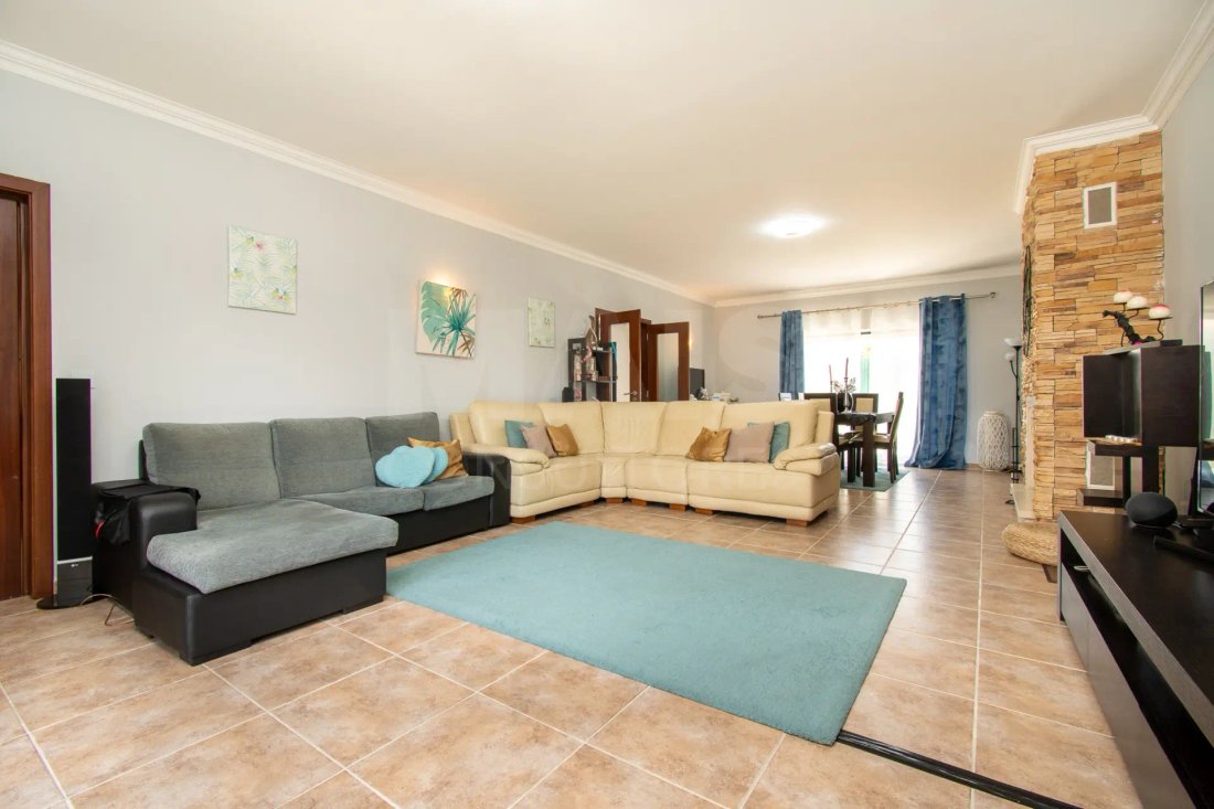 Villa in Loures, Lisbon, Portugal 3 - 16611168