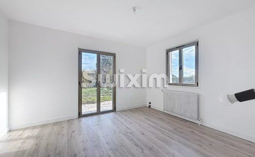 Castle for Sale in Grilly, Auvergne-Rhône-Alpes, France