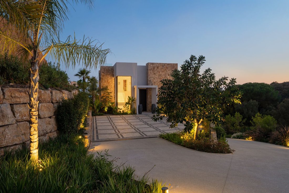 Villa in Marbella, Andalusia, Spain 3 - 16614018