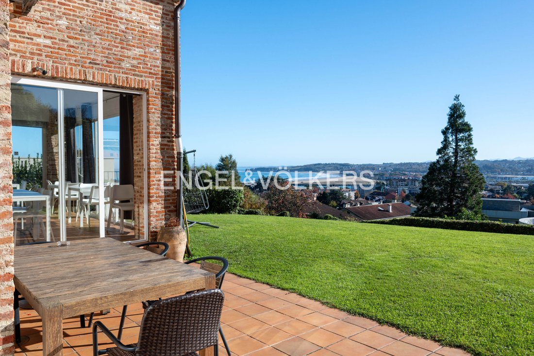 Villa in Hondarribia, Basque Country, Spain 3 - 16610012