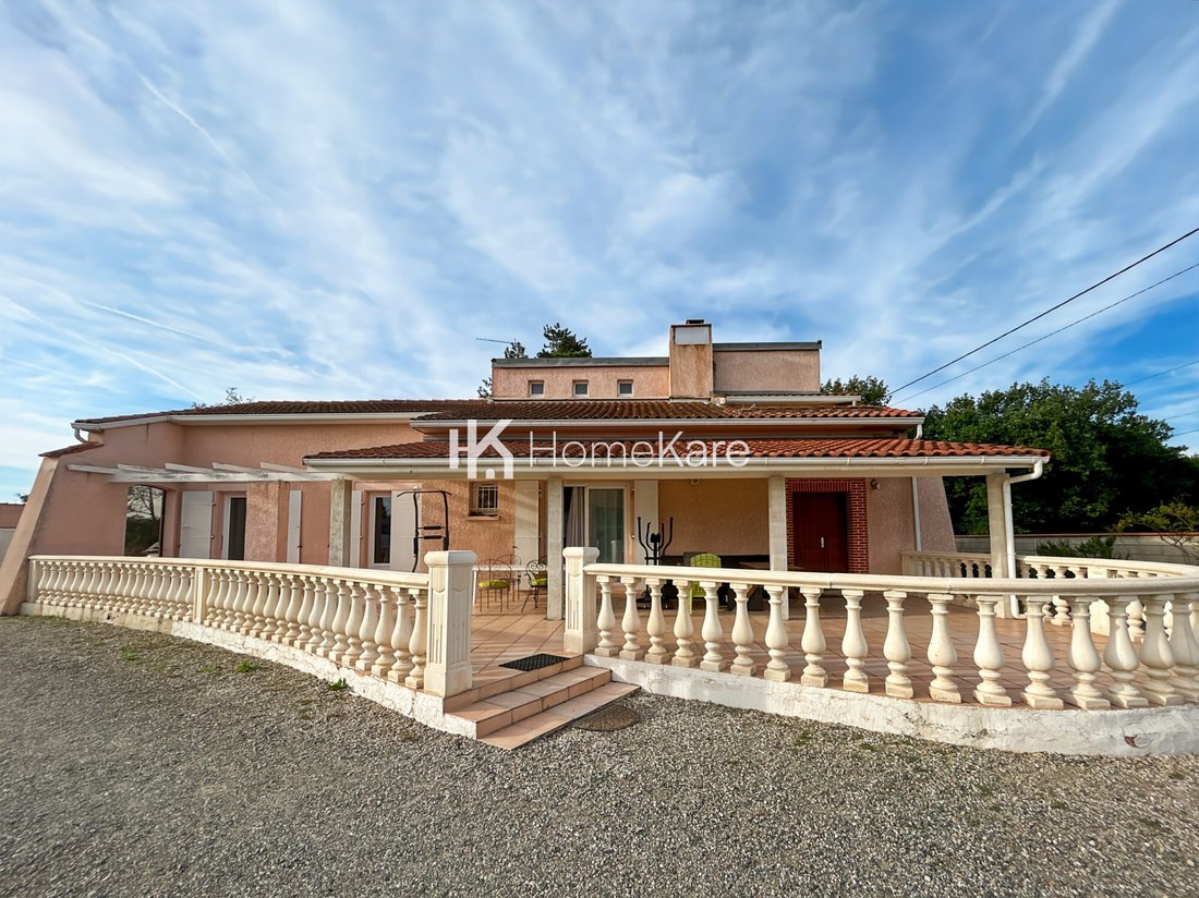 House in Fontenilles, Occitania, France 1 - 16612047