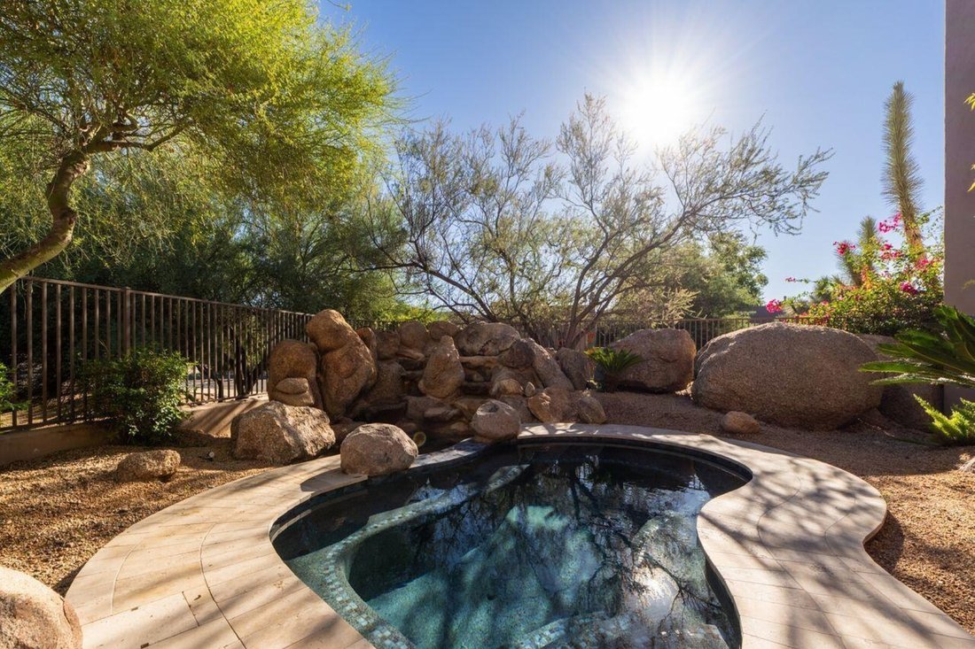 Scottsdale, Arizona, United States 3 - 16611054