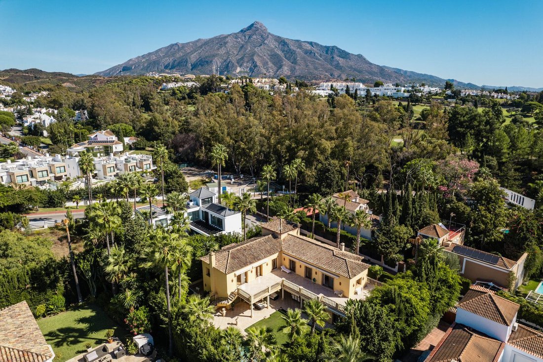 Villa in Marbella, Andalusia, Spain 1 - 16612907