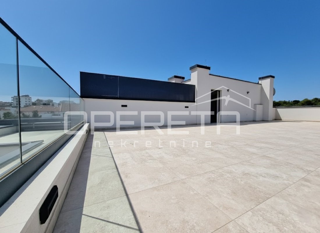Apartment in Okrug Gornji, Split-Dalmatia County, Croatia 2 - 16609155