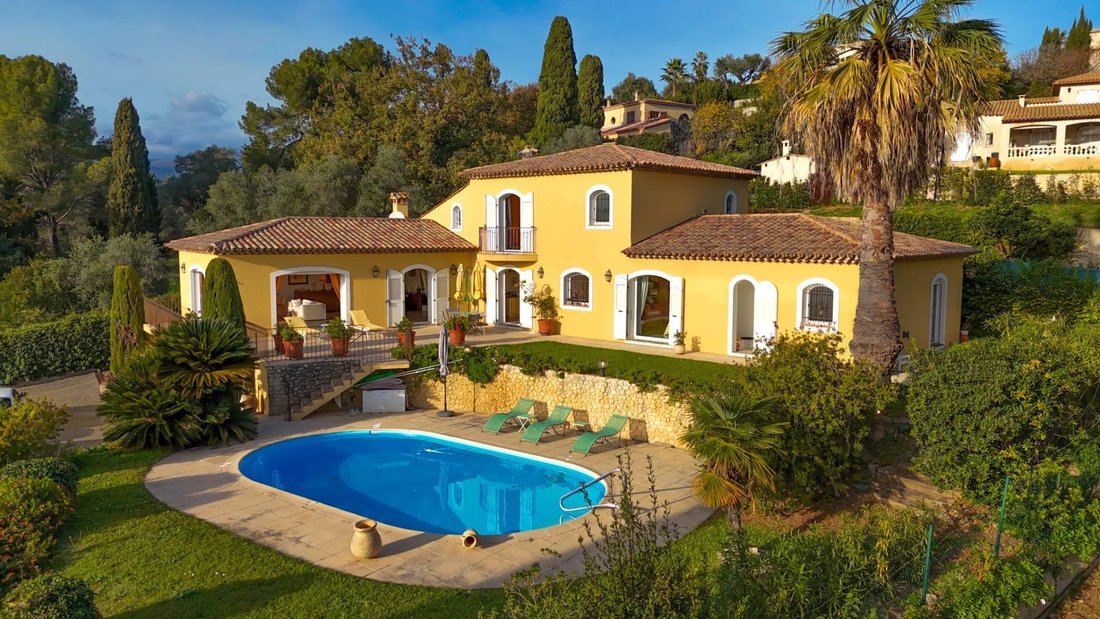 Villa in Collettes Bréguières-Les Vaux, Cagnes-sur-Mer, France 1 - 16609250