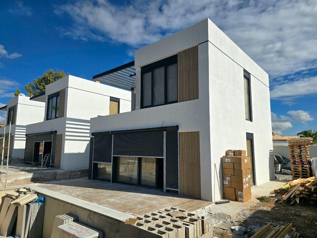 Villa in la Nucia, Valencian Community, Spain 5 - 16609688