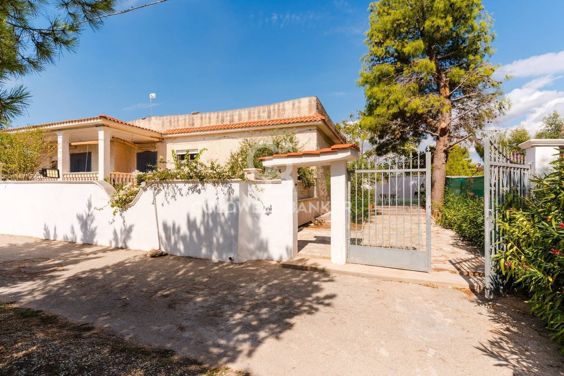 Villa in Maruggio, Apulia, Italy 1 - 16610021