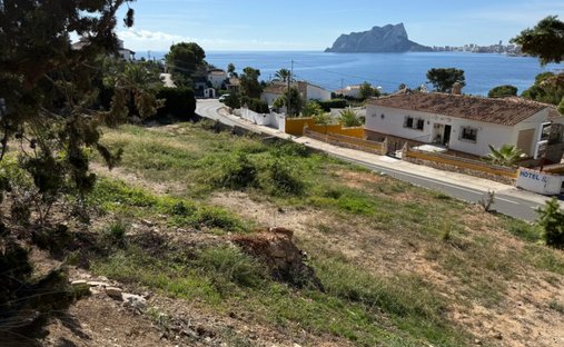 Land in Moraira, Teulada, Valencian Community 1