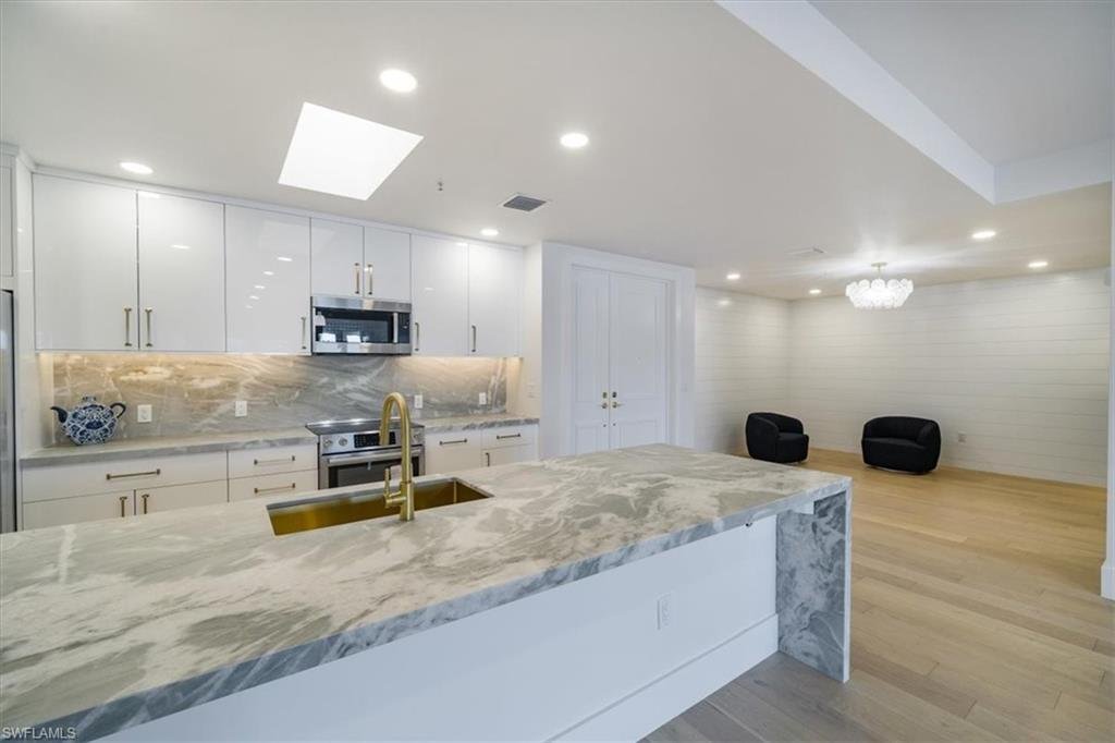Condo in Naples, Florida, United States 1 - 16611317