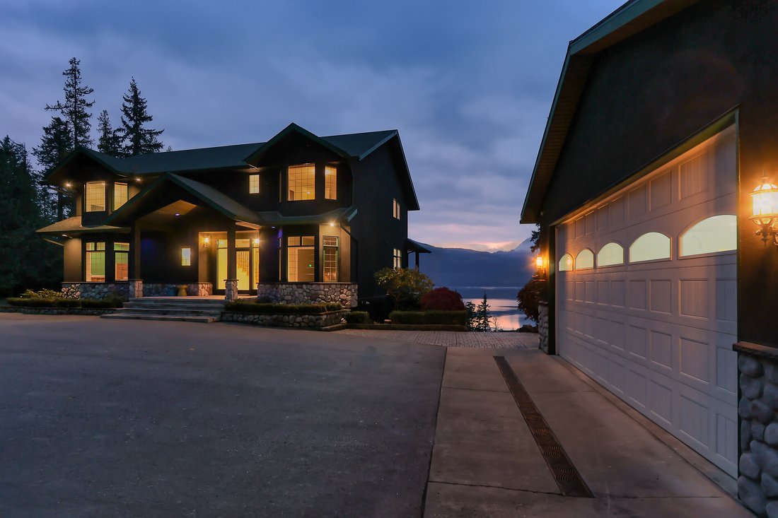 Maison à Nakusp, Colombie-Britannique, Canada 2 - 16608993
