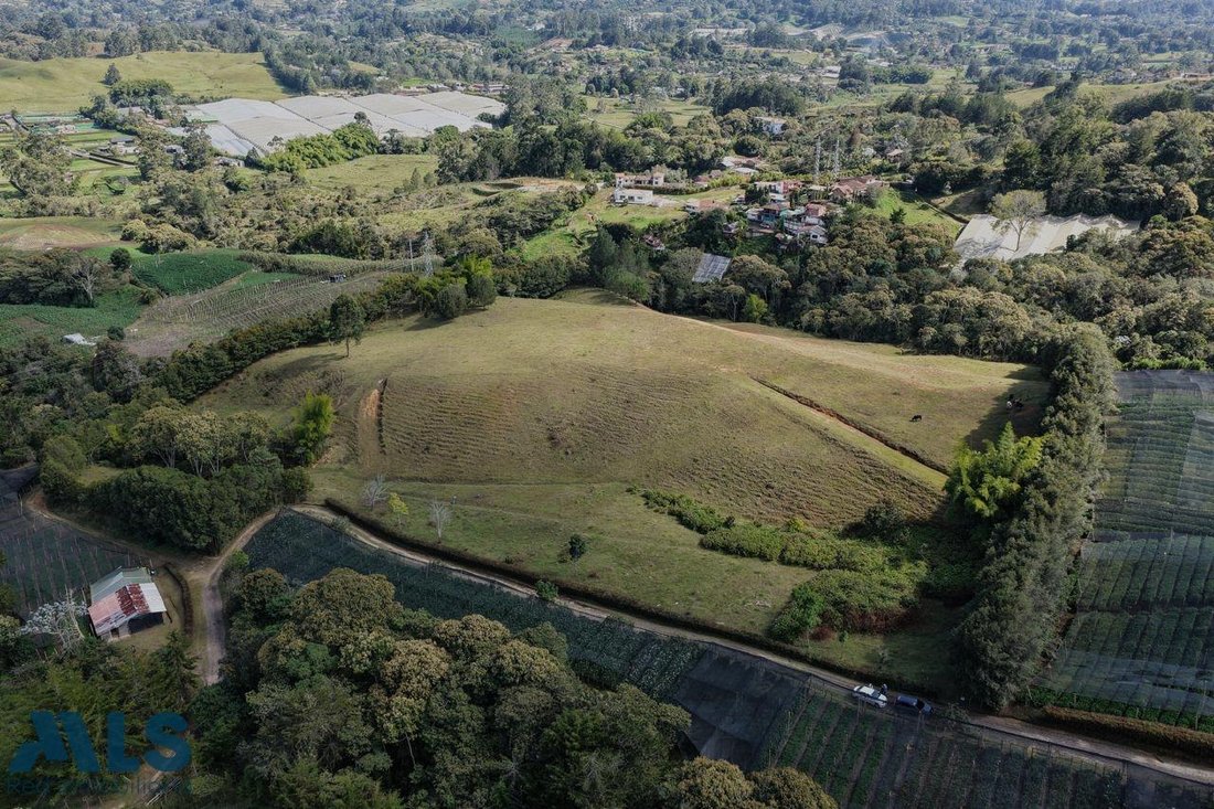 Land in Rionegro, Rionegro, Colombia 1 - 16615495
