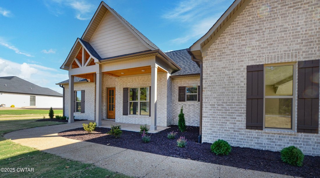 House in Gadsden, Tennessee, United States 5 - 16610770