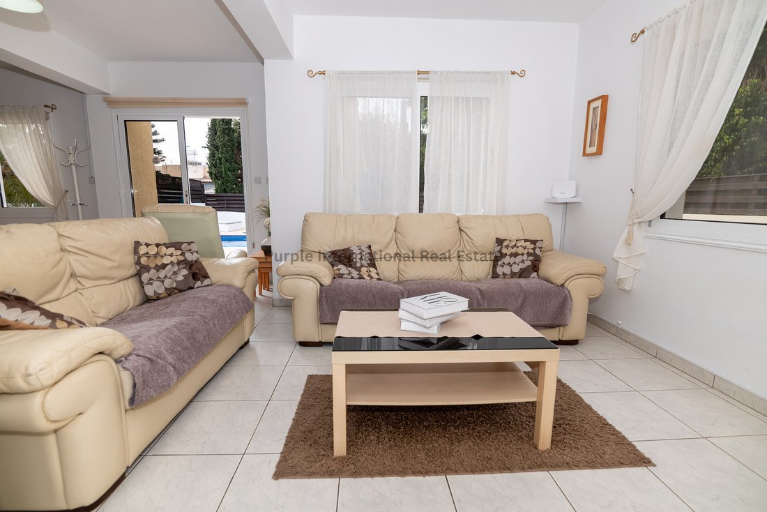 Villa à Paralímni, District de Famagouste, Chypre 4 - 16612653