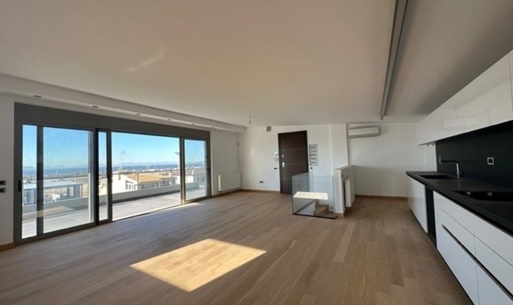 Picture Idea: Renovated Top Floor Maisonette With Great Sea View In Glyfada