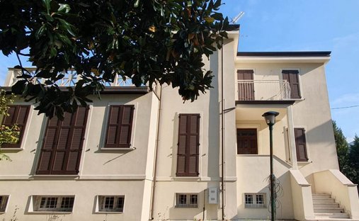 House in Mirandola, Emilia-Romagna, Italy 1