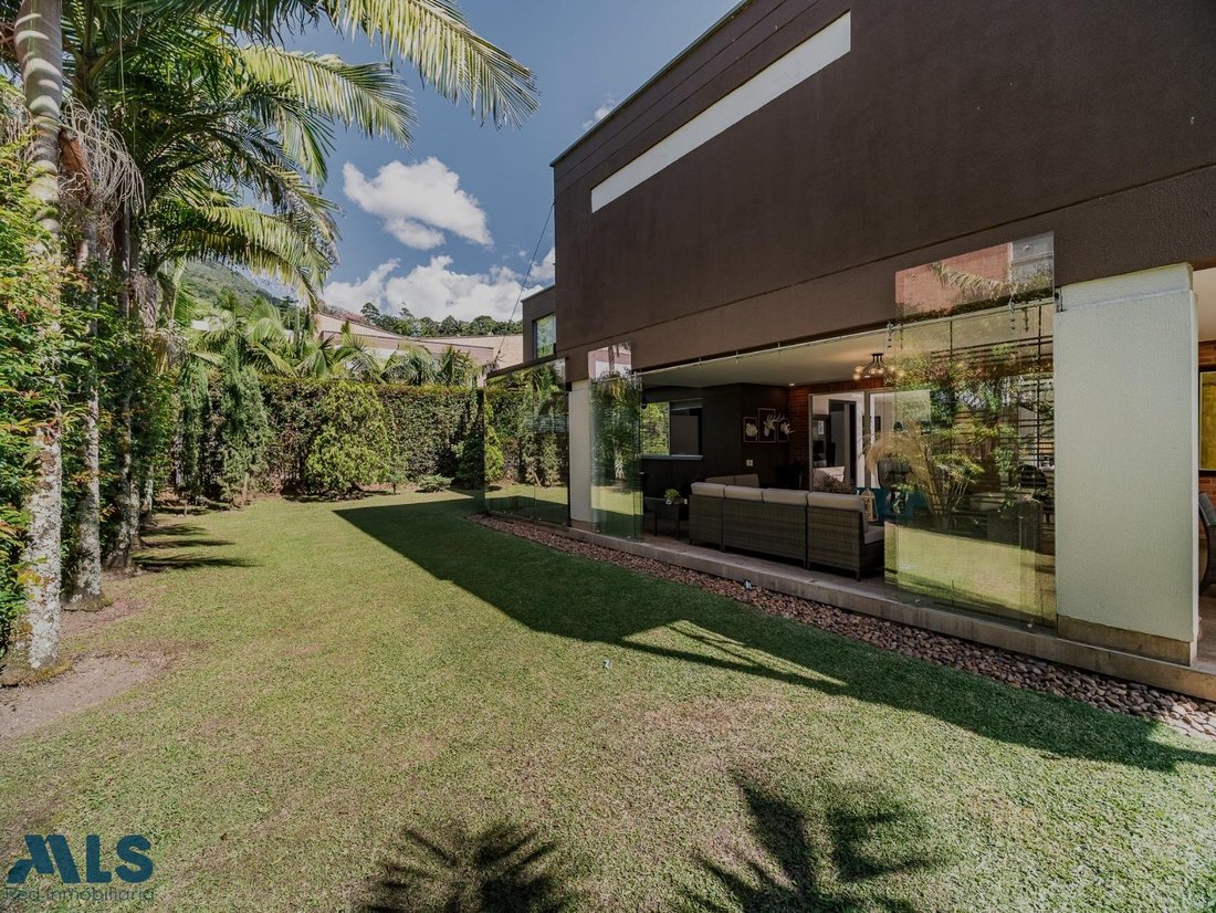 House in Envigado, Antioquia, Colombia 1 - 16615490