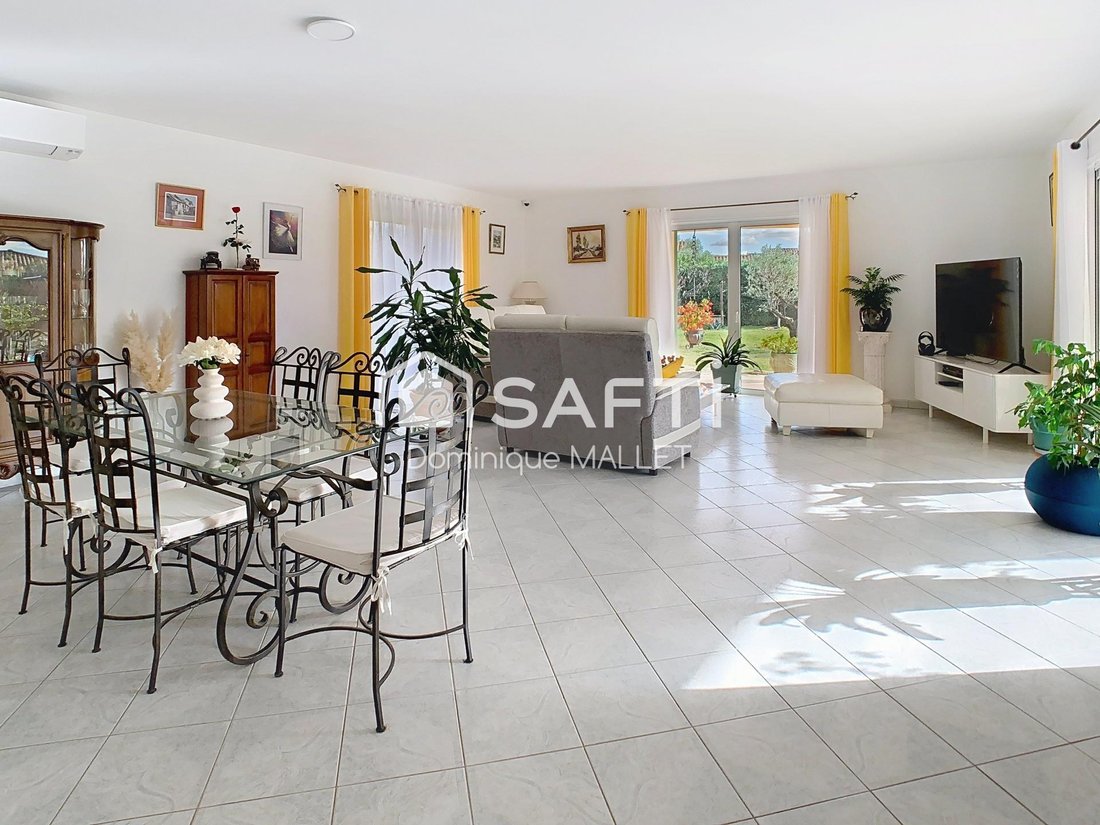 House in Peripherie, Bellegarde, France 2 - 16613325