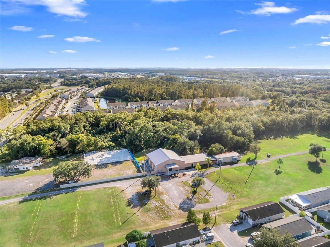 Land in Orlando, Florida, United States 5 - 16609037