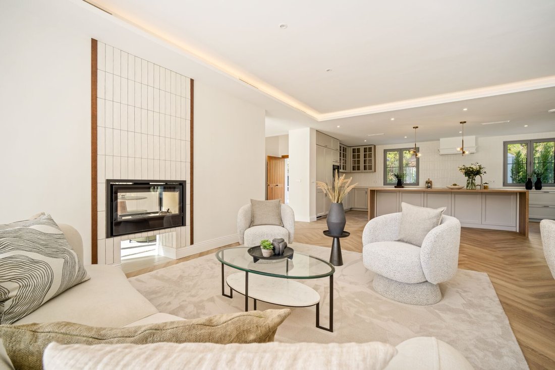 Villa in Benahavis, Andalusia, Spain 4 - 16286096