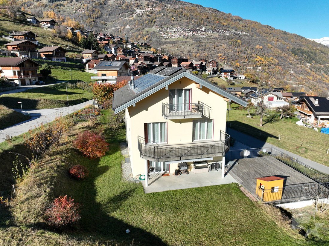 Villa in Euseigne, Valais, Switzerland 1 - 16610929