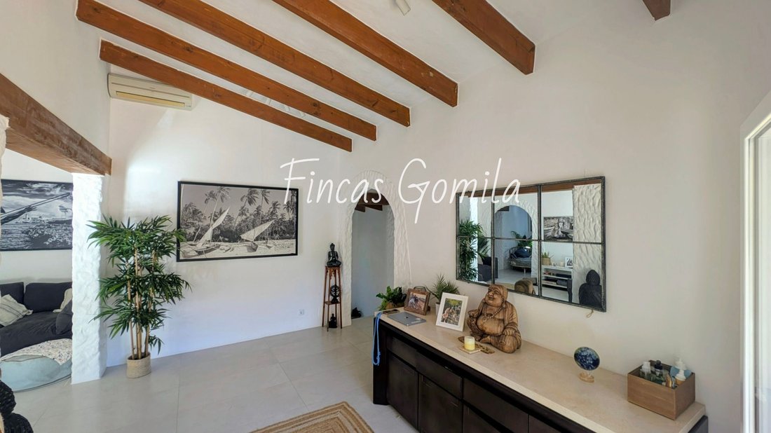 Chalet in es Mercadal, Balearic Islands, Spain 4 - 16475467