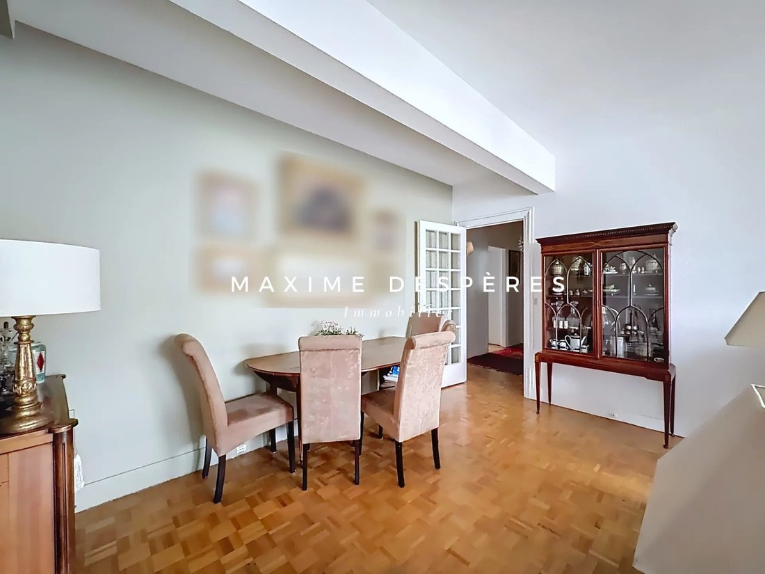 Apartment in Saint James-Général Koenig, Neuilly-sur-Seine, France 2 - 16612526