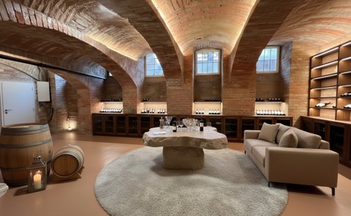 Castle for Sale in Vienna, Wien, Austria