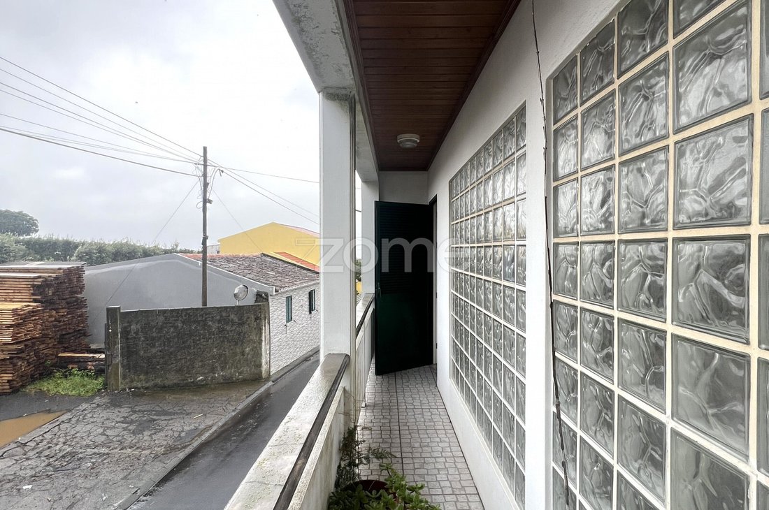 House in Rabo de Peixe, Azores, Portugal 2 - 16610018