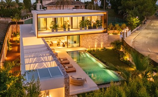 Villa in Golden Mile, Andalusia, Spain 1