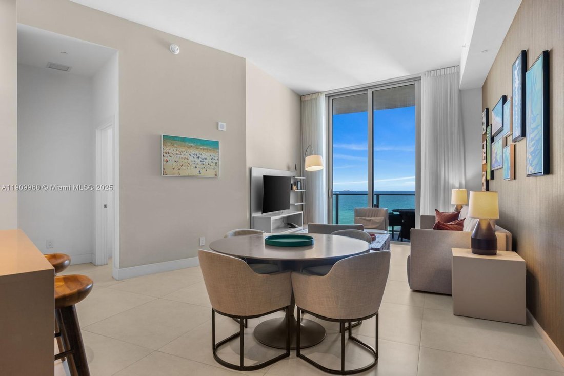 Condo in Hallandale Beach, Florida, United States 3 - 16614332