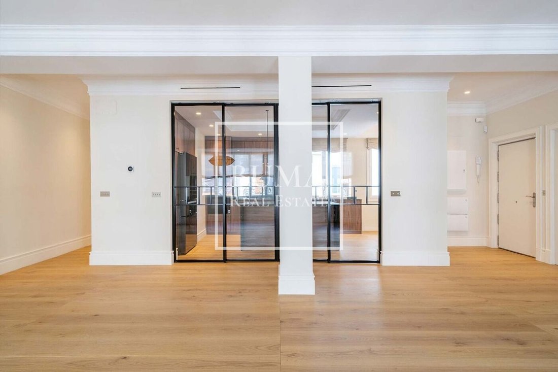 Apartment in Chamberi, Madrid, Spain 5 - 16615463