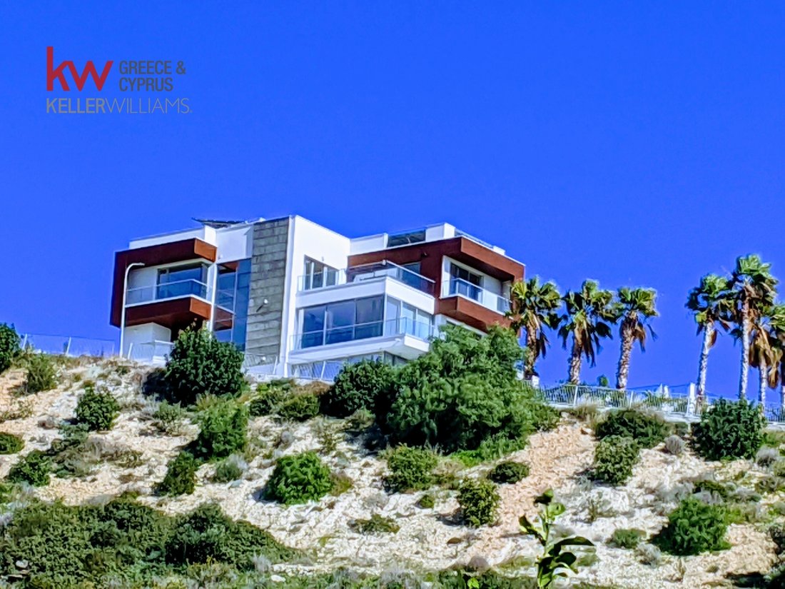 Villa in Germasogeia, Limassol, Cyprus 1 - 16610562