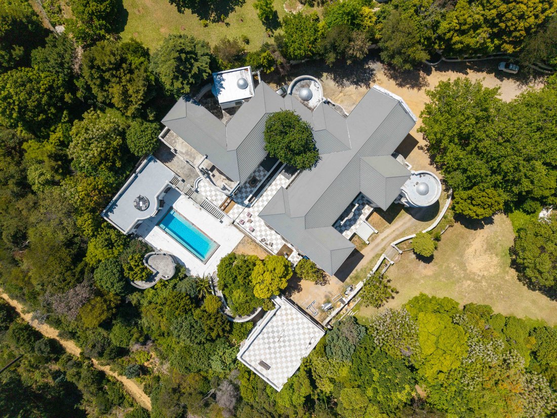 House in Witteboomen, Silverhurst, Cape Town 3 - 16610498