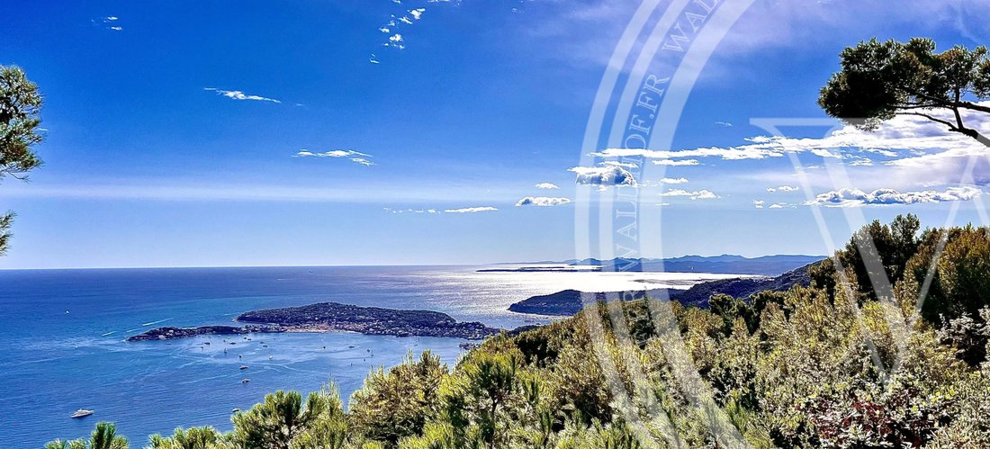 Villa in Èze, Provence-Alpes-Côte d'Azur, France 3 - 16610917