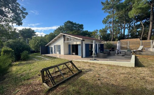 Villa in Centre Cap Ferret, Lège-Cap-Ferret, France 1