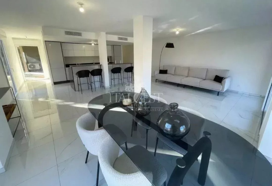 Apartment in Cap Martin, Roquebrune-Cap-Martin, France 1 - 16612768